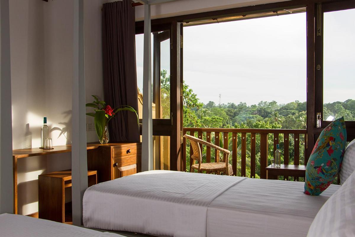 Sri Yoga Shala Bed & Breakfast Unawatuna Exterior photo